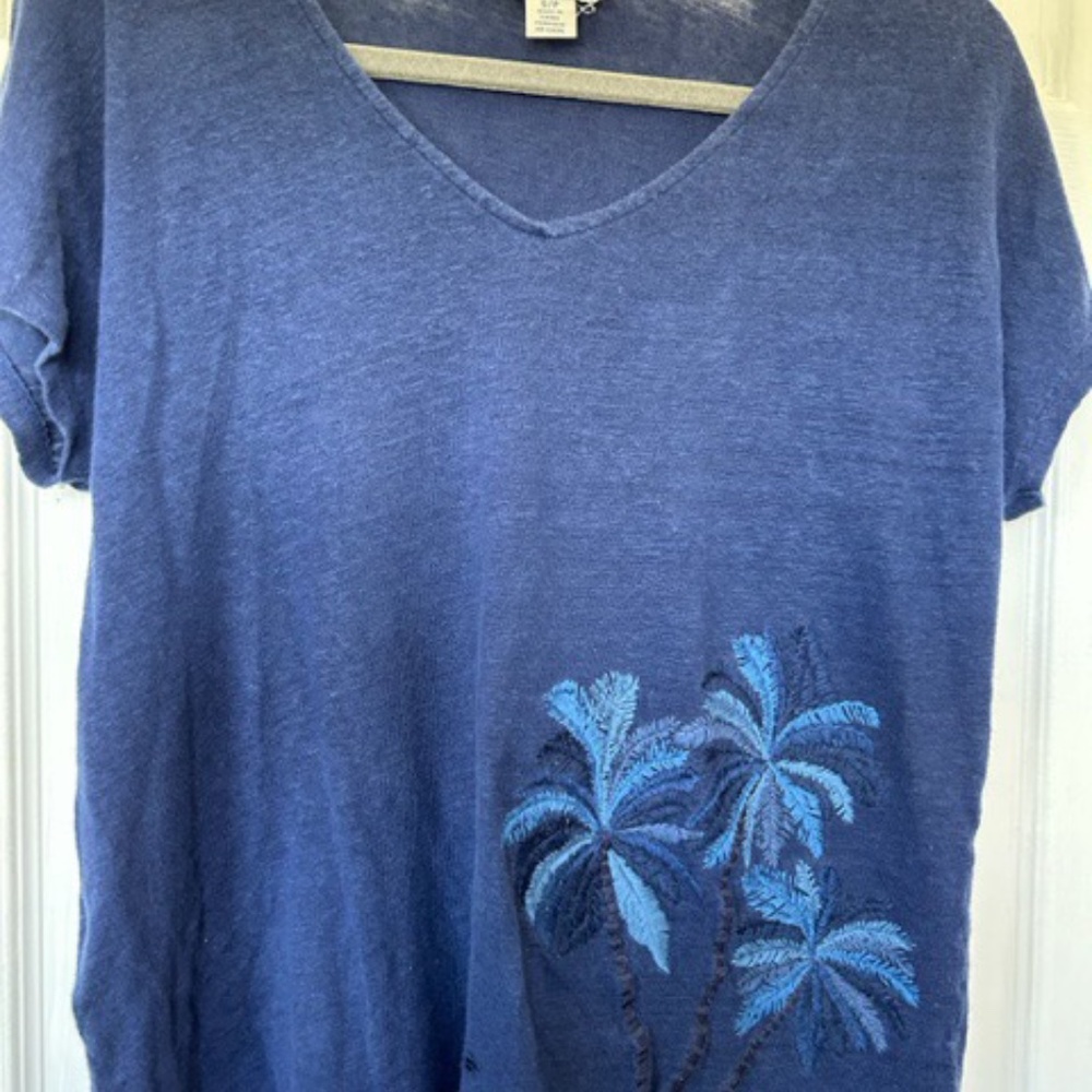 Tommy Bahama V-Neck Palm Tree Sweater